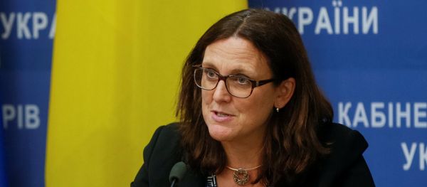 EU Trade Commissioner Cecilia Malmstrom (R) and Vice Prime Minister of Ukraine for European and Euro-Atlantic Integration Ivanna Klympush-Tsintsadze attend a news conference in Kiev, Ukraine September 30, 2016 EU Trade Commissioner Cecilia Malmstrom (R) and Vice Prime Minister of Ukraine for European and Euro-Atlantic Integration Ivanna Klympush-Tsintsadze attend a news conference in Kiev, Ukraine September 30, 2016 - Sputnik International