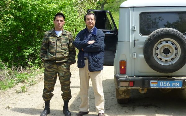 Mitsuhiro Kimura (R) in South Ossetia - Sputnik International