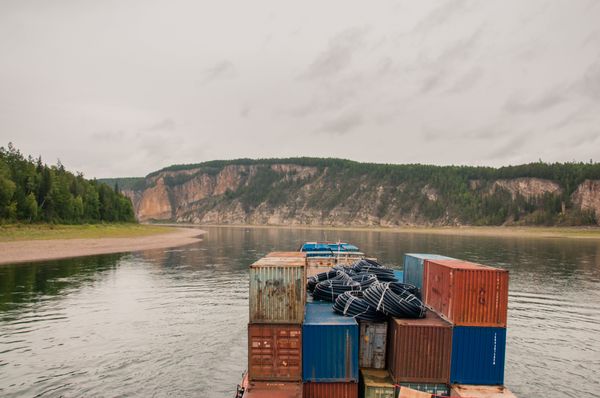 Taking a barge on the Lena River from Ust-Kut to Lensk - Sputnik International