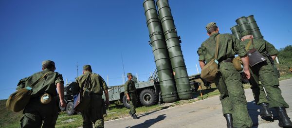 C-400 Triumph missiles protect air lines of Moscow and central industrial regions of Russia C-400 Triumph missiles protect air lines of Moscow and central industrial regions of Russia - Sputnik International