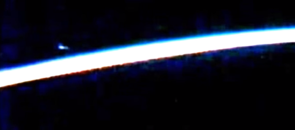 Sorry! ‘UFO’ Seen in Live Space Station Video is Just Fluff – NASA Sorry! ‘UFO’ Seen in Live Space Station Video is Just Fluff – NASA - Sputnik International