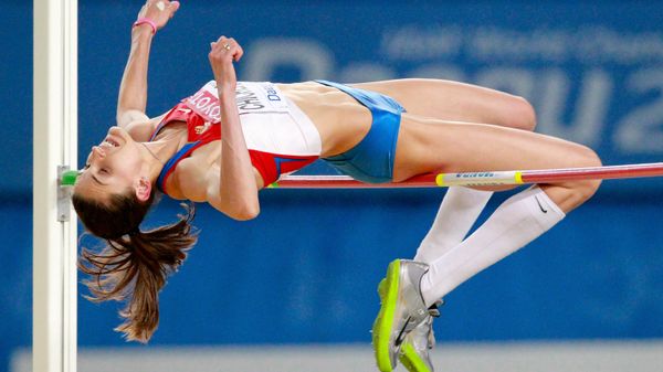 Russia's Anna Chicherova, gold winner in high-jump at the World Athletics Championship in Daegu, South Korea, takes part in the competition. (File) - Sputnik International