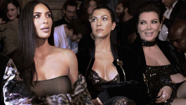 (From L) Kim Kardashian, Kourtney Kardashian and Kris Jenner - Sputnik International