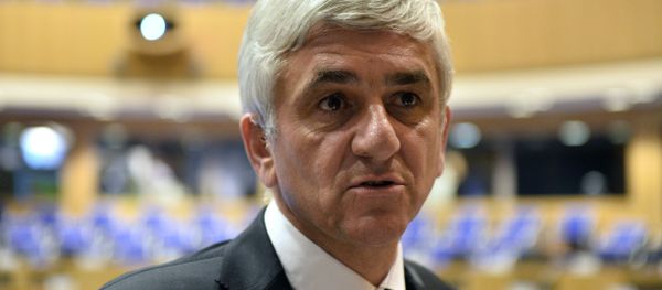 President of the Nouveau Centre (New Centre) party and newly elected president of the Normandie regional council Herve Morin is pictured after the vote, on January 4, 2015 at the regional council building in Rouen President of the Nouveau Centre (New Centre) party and newly elected president of the Normandie regional council Herve Morin is pictured after the vote, on January 4, 2015 at the regional council building in Rouen - Sputnik International