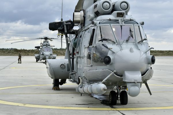 This picture taken on February 24, 2016, shows a French Caracal helicopter prior to an air-to-air refuelling exercise in Cazaux This picture taken on February 24, 2016, shows a French Caracal helicopter prior to an air-to-air refuelling exercise in Cazaux - Sputnik International