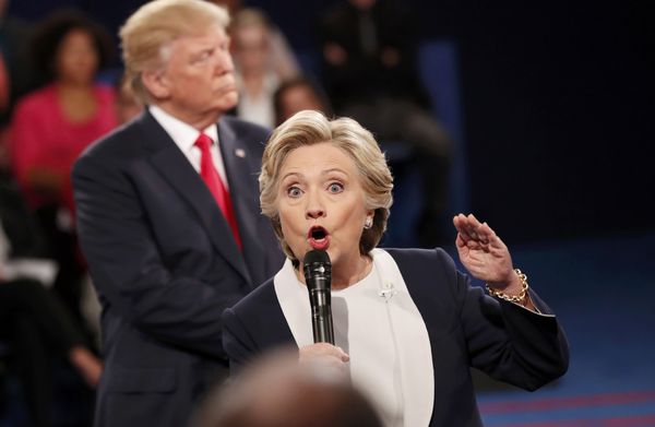 Democratic U.S. presidential nominee Hillary Clinton speaks during their presidential town hall debate with Republican U.S. presidential nominee Donald Trump at Washington University in St. Louis, Missouri, U.S., October 9, 2016. Democratic U.S. presidential nominee Hillary Clinton speaks during their presidential town hall debate with Republican U.S. presidential nominee Donald Trump at Washington University in St. Louis, Missouri, U.S., October 9, 2016. - Sputnik International