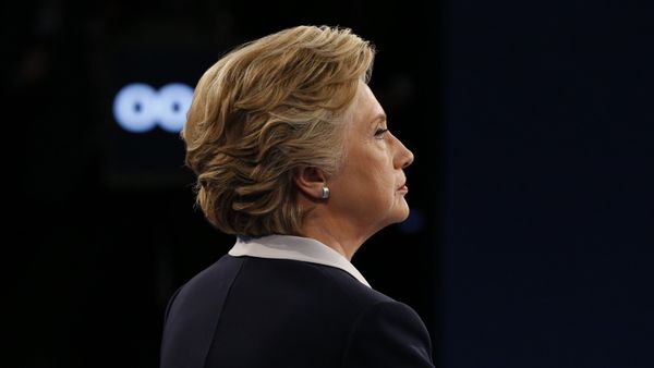 Democratic presidential nominee Hillary Clinton looks on during the second presidential debate at Washington University in St. Louis, Missouri on October 9, 2016. Democratic presidential nominee Hillary Clinton looks on during the second presidential debate at Washington University in St. Louis, Missouri on October 9, 2016. - Sputnik International