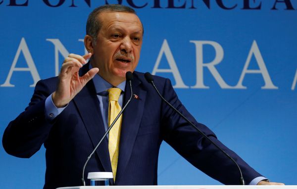 Turkish President Tayyip Erdogan addresses the audience during a meeting in Ankara, Turkey, October 3, 2016. Picture taken October 3, 2016. - Sputnik International