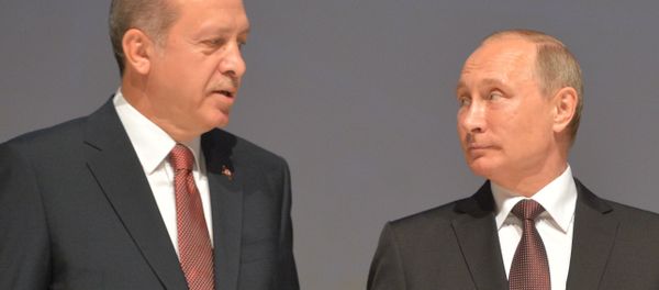 Presidents Vladimir Putin of Russia and Recep Tayyip Erdogan (left) of Turkey attending the participants photography session at the 23rd World Energy Congress in Istanbul, October 10, 2016. Presidents Vladimir Putin of Russia and Recep Tayyip Erdogan (left) of Turkey attending the participants photography session at the 23rd World Energy Congress in Istanbul, October 10, 2016. - Sputnik International