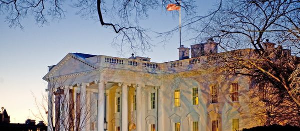 The day breaks behind the White House in Washington,DC - Sputnik International