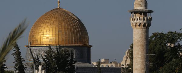 A balloon flies near the Dome of Rock at the Al-Aqsa Mosque compound, Islam's third most holy site, in the old city of Jerusalem A balloon flies near the Dome of Rock at the Al-Aqsa Mosque compound, Islam's third most holy site, in the old city of Jerusalem - Sputnik International