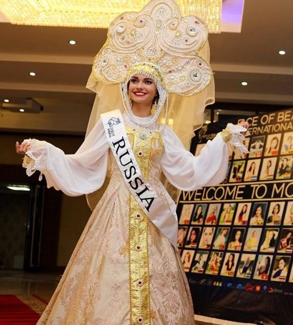 Alena Raeva - Sputnik International