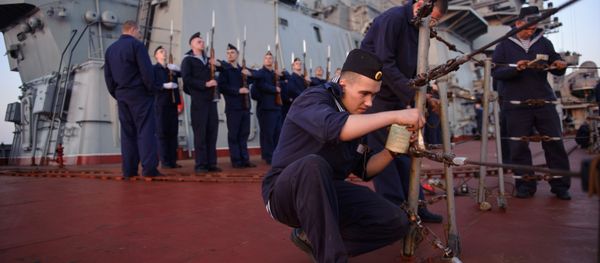 Russia's Pyotr Veliky missile cruiser makes port call in Tartus, Syria Russia's Pyotr Veliky missile cruiser makes port call in Tartus, Syria - Sputnik International
