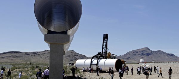 Hyperloop tubes are displayed during the first test of the propulsion system at the Hyperloop One Test and Safety site on May 11, 2016 in Las Vegas, Nevada - Sputnik International