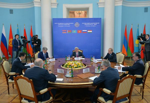 October 14, 2016 meeting of the CSTO Collective Security Council in Yerevan, Armenia. October 14, 2016 meeting of the CSTO Collective Security Council in Yerevan, Armenia. - Sputnik International