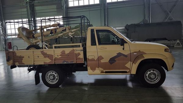 Military-use UAZ Patriot equipped with 2B11 mortar Military-use UAZ Patriot equipped with 2B11 mortar - Sputnik International