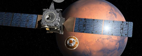 Artist’s impression provided by the European Space Agency, ESA, depicting the separation of the ExoMars 2016 entry, descent and landing demonstrator module, named Schiaparelli, center, from the Trace Gas Orbiter, TGO,lrft, and heading for Mars - Sputnik International