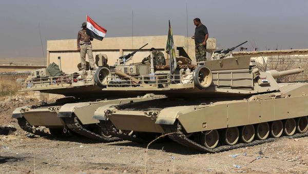 Iraqi forces are deployed during an offensive to retake Mosul from Islamic State militants outside Mosul, Iraq, Monday, Oct. 17, 2016 Iraqi forces are deployed during an offensive to retake Mosul from Islamic State militants outside Mosul, Iraq, Monday, Oct. 17, 2016 - Sputnik International