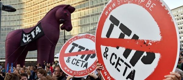 Thousands of people demonstrate against the Transatlantic Trade and Investment Partnership (TTIP) and the EU-Canada Comprehensive Economic and Trade Agreement (CETA) in the centre of Brussels, Belgium September 20, 2016 Thousands of people demonstrate against the Transatlantic Trade and Investment Partnership (TTIP) and the EU-Canada Comprehensive Economic and Trade Agreement (CETA) in the centre of Brussels, Belgium September 20, 2016 - Sputnik International