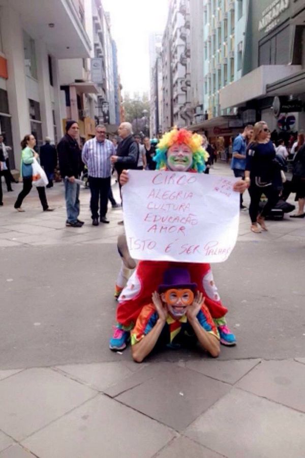 Clowns participating in the protest in the center of Porto Alegre Clowns participating in the protest in the center of Porto Alegre - Sputnik International