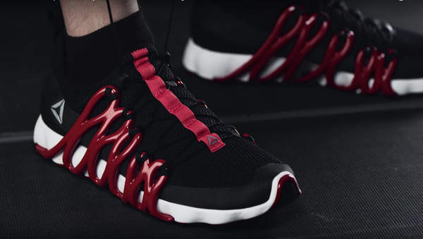 ‘Liquid Speed’: Reebok Aims to Bring High-Tech Shoe Manufacture Back to US - Sputnik International