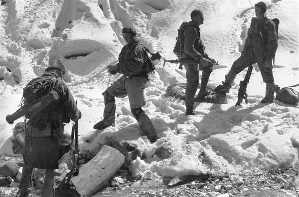 Soldiers of the special reconnaissance platoon of the 45th regiment of the Russian Airborne Forces during an operation to identify and destroy Chechen militant camps in a mountain gorge at the Bass River in the Vedensky District of Chechnya. Soldiers of the special reconnaissance platoon of the 45th regiment of the Russian Airborne Forces during an operation to identify and destroy Chechen militant camps in a mountain gorge at the Bass River in the Vedensky District of Chechnya. - Sputnik International