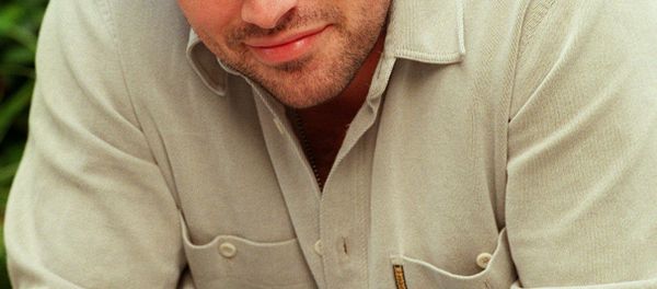 Actor Matt LeBlanc poses for a photo outside the Warner Brothers studio on 24 October 1997 in Burbank, California. LeBlanc is one of the six costars of the hit NBC television series Friends. - Sputnik International