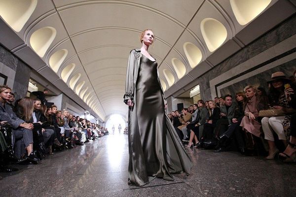 Alexander Terekhov's fashion show at Dostoyevskaya metro station in Moscow Alexander Terekhov's fashion show at Dostoyevskaya metro station in Moscow - Sputnik International