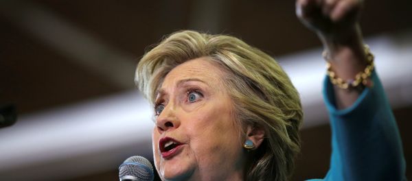 Democratic US presidential nominee Hillary Clinton speaks at a campaign rally in Lake Worth, Florida, US October 26, 2016. Democratic US presidential nominee Hillary Clinton speaks at a campaign rally in Lake Worth, Florida, US October 26, 2016. - Sputnik International