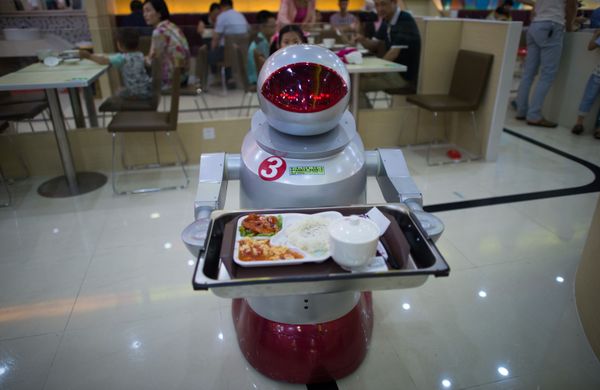 This photo was taken on August 13, 2014, in It's More Teatime Than Terminator, a restaurant in Kunshan, China, where more than a dozen robots to cook and serve food. This photo was taken on August 13, 2014, in It's More Teatime Than Terminator, a restaurant in Kunshan, China, where more than a dozen robots to cook and serve food. - Sputnik International
