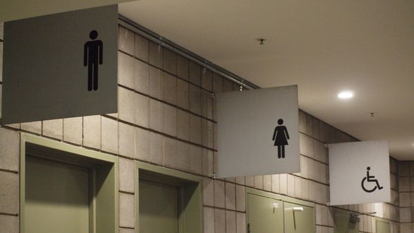 Bathroom Bathroom - Sputnik International