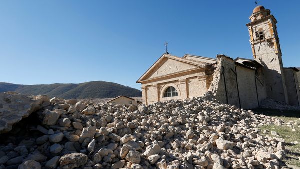Saint Anthony church is seen partially collapsed following an earthquake along the road to Norcia, Italy, October 30, 2016. Saint Anthony church is seen partially collapsed following an earthquake along the road to Norcia, Italy, October 30, 2016. - Sputnik International