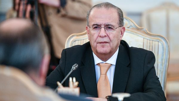 Министр иностранных дел Кипра Иоаннис Касулидис на встрече с министром иностранных дел Российской Федерации Сергеем Лавровым в Доме приемов МИД России Министр иностранных дел Кипра Иоаннис Касулидис на встрече с министром иностранных дел Российской Федерации Сергеем Лавровым в Доме приемов МИД России - Sputnik International