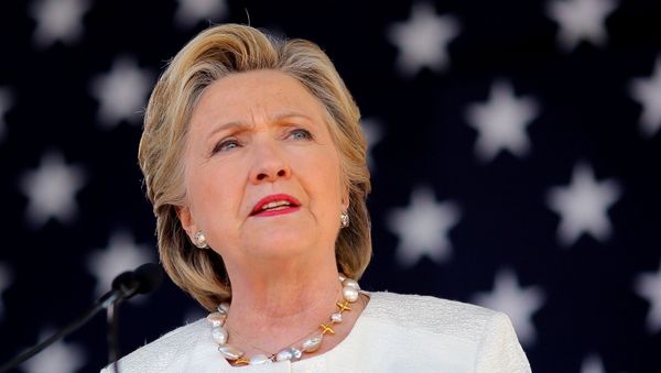 US Democratic presidential nominee Hillary Clinton speaks at a campaign rally at Pasco-Hernando State College in Dade City, Florida, US November 1, 2016. US Democratic presidential nominee Hillary Clinton speaks at a campaign rally at Pasco-Hernando State College in Dade City, Florida, US November 1, 2016. - Sputnik International