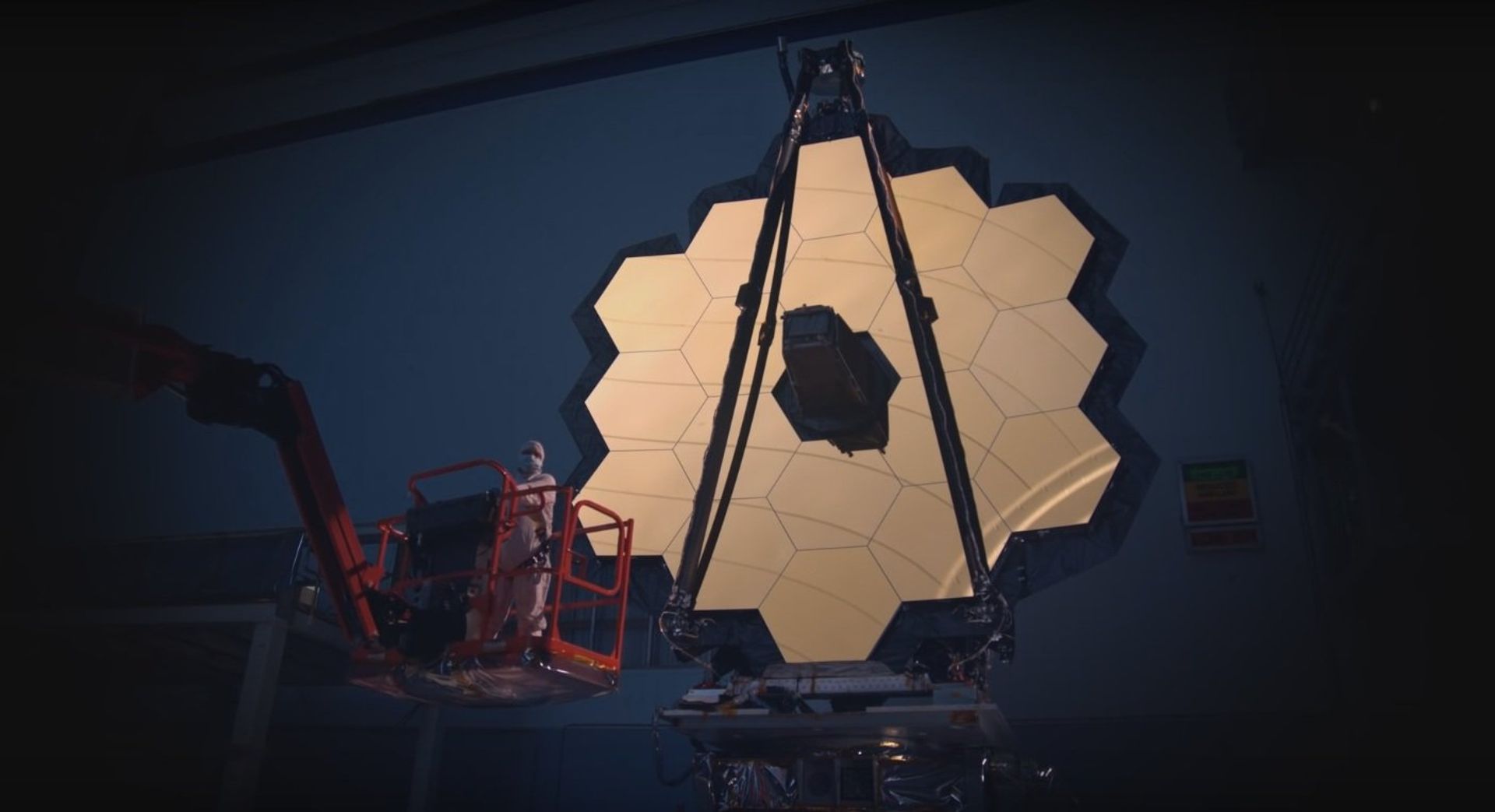 The James Webb Space Telescope (JWST) - Sputnik International, 1920, 14.05.2023