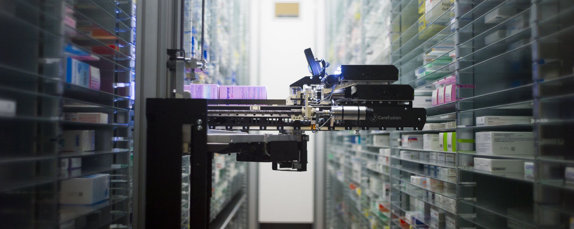 Robot which grabs medicines in the pharmacy. (File) - Sputnik International, 1920, 16.05.2022