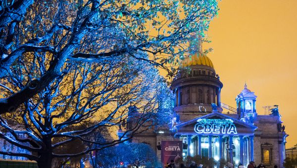 Breathtaking 3D-Mapping Show in St. Petersburg - Sputnik International