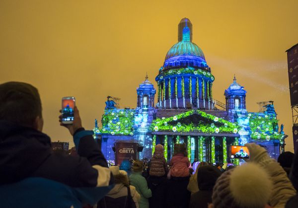 Breathtaking 3D-Mapping Show in St. Petersburg - Sputnik International