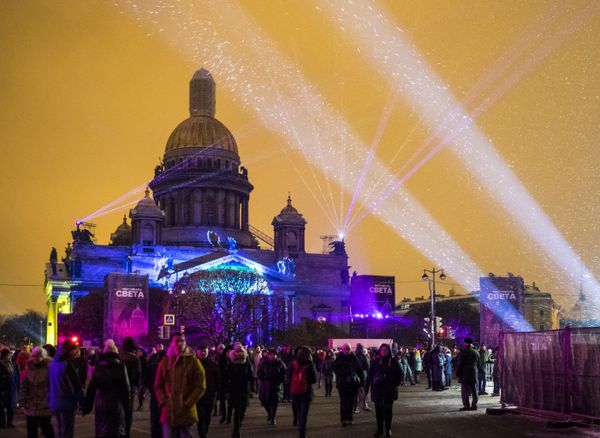 Breathtaking 3D-Mapping Show in St. Petersburg - Sputnik International