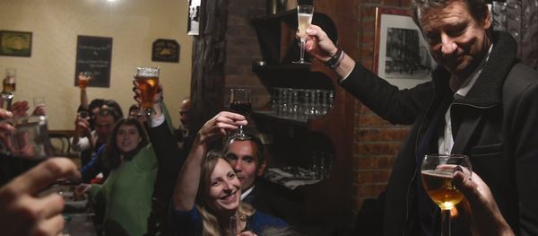 Newly elected French green party Europe-Ecologie-Les Verts (EELV) candidate for the 2017 presidential election Yannick Jadot (R) toasts as he celebrates with supporters after winning the EELV primaries, in a restaurant in Paris on November 7, 2016, Jadot won the second round of voting for the EELV primaries ahead of the 2017 French presidential election on November 7 Newly elected French green party Europe-Ecologie-Les Verts (EELV) candidate for the 2017 presidential election Yannick Jadot (R) toasts as he celebrates with supporters after winning the EELV primaries, in a restaurant in Paris on November 7, 2016, Jadot won the second round of voting for the EELV primaries ahead of the 2017 French presidential election on November 7 - Sputnik International