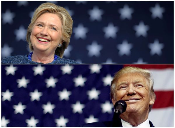 US presidential nominees Hillary Clinton (top) and Donald Trump speak at campaign rallies in Cedar Rapids, Iowa, US October 28, 2016 and Delaware, Ohio October 20, 2016 in a combination of file photos.  - Sputnik International