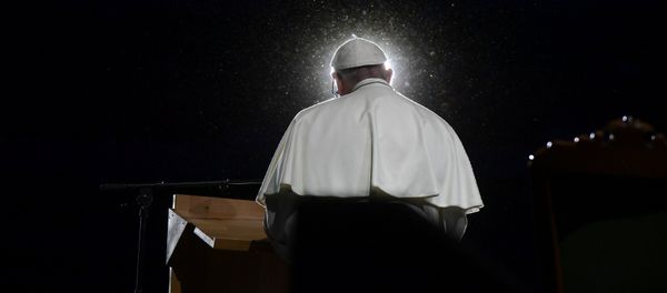 Pope Francis speaks during a meeting at the Malmo Arena in Malmo, Sweden, October 31, 2016 Pope Francis speaks during a meeting at the Malmo Arena in Malmo, Sweden, October 31, 2016 - Sputnik International