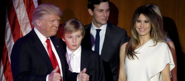U.S. President-elect Donald Trump greets supporters along with his wife Melania and family during his election night rally in Manhattan, New York, U.S., November 9, 2016 - Sputnik International