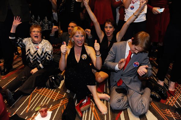 Supporters of Republican presidential nominee Donald Trump cheer as election day results are announced during the Colorado GOP Election Night Party in Greenwood Village, Colorado on November 8, 2016 Supporters of Republican presidential nominee Donald Trump cheer as election day results are announced during the Colorado GOP Election Night Party in Greenwood Village, Colorado on November 8, 2016 - Sputnik International
