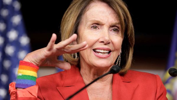 House Minority Leader Nancy Pelosi (D-CA) speaks during a media briefing on Capitol Hill in Washington, U.S., July 7, 2016 - Sputnik International