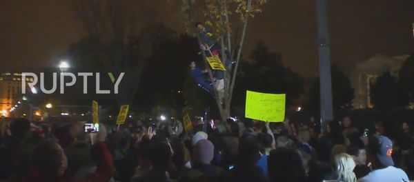 Anti-Trump rally in Washinfton, DC - Sputnik International