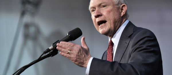 Senator Jeff Sessions, R-AL, speaks at a rally for Republican presidential nominee Donald Trump at Ambridge Area Senior High School on October 10, 2016 in Ambridge, Pennsylvania Senator Jeff Sessions, R-AL, speaks at a rally for Republican presidential nominee Donald Trump at Ambridge Area Senior High School on October 10, 2016 in Ambridge, Pennsylvania - Sputnik International