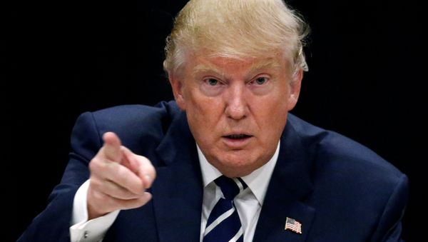 US Republican presidential nominee Donald Trump appears at a campaign roundtable event in Manchester, New Hampshire, US, October 28, 2016. - Sputnik International