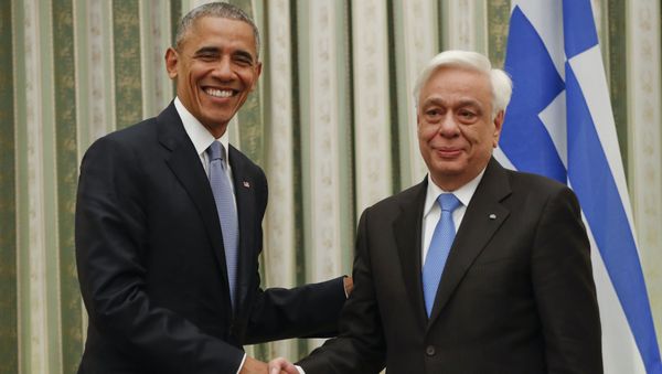 President Barack Obama shakes hands with his Greek counterpart Prokopis Pavlopoulos during their meeting at the Presidential Mansion in Athens President Barack Obama shakes hands with his Greek counterpart Prokopis Pavlopoulos during their meeting at the Presidential Mansion in Athens - Sputnik International