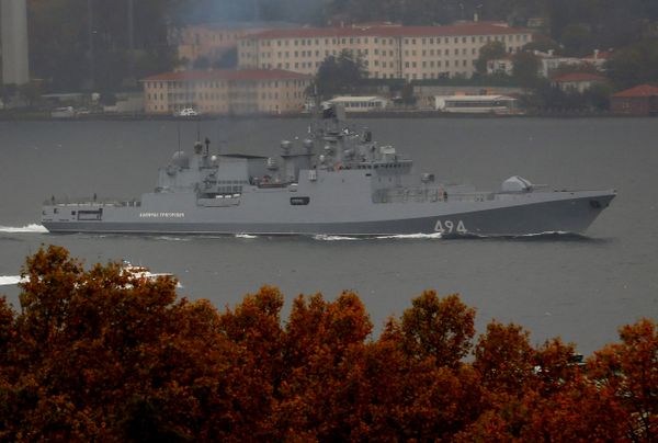 Russian Aircraft Carrier, Frigate Unleash Hell Upon Terrorists in Syria - Sputnik International
